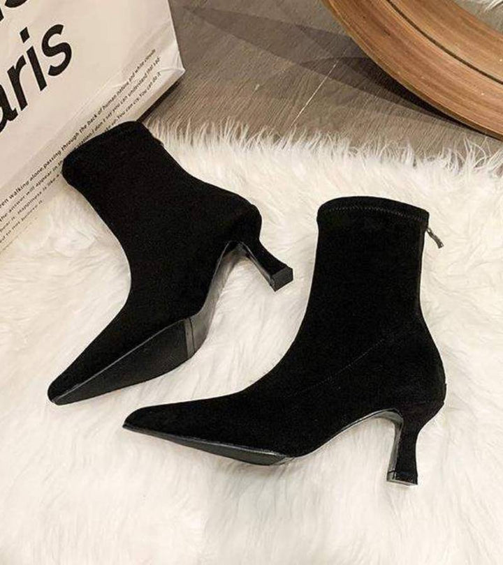 Fulvia | Minimal Leather Ankle Boots with Medium Heel