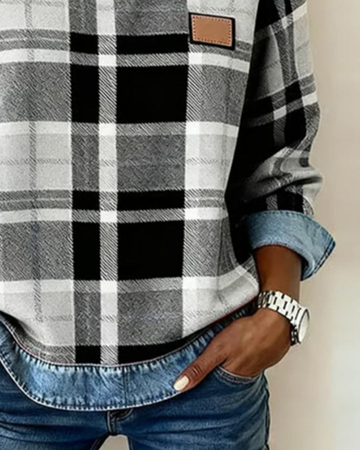 Clara & Hayes | Fashionable Sweatshirt with Checkered Patchwork