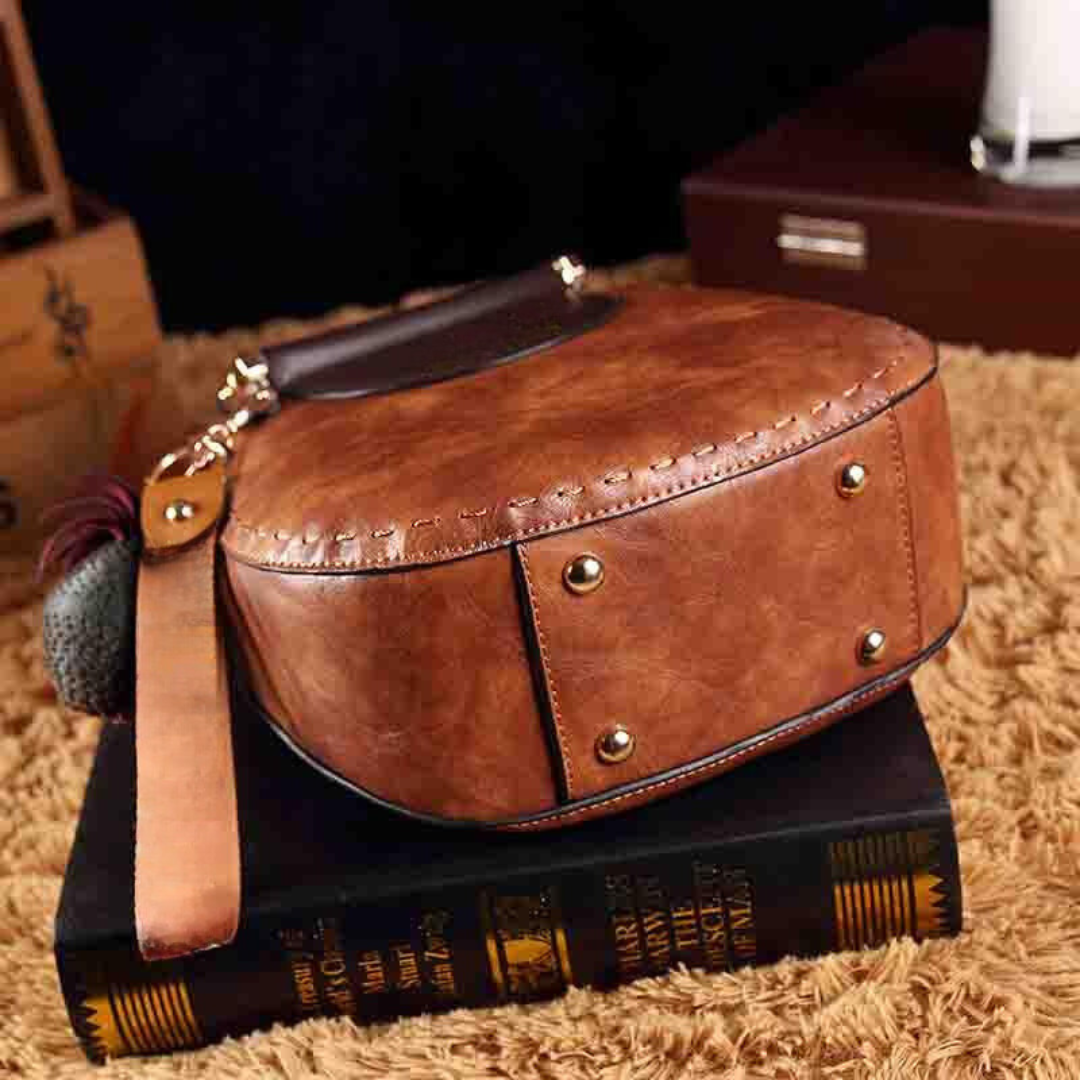 Sleek Leather Crossbody - View 5.0 | Avenly London