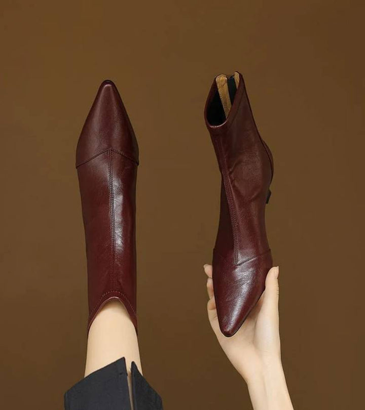 Fulvia | Minimal Leather Ankle Boots with Medium Heel