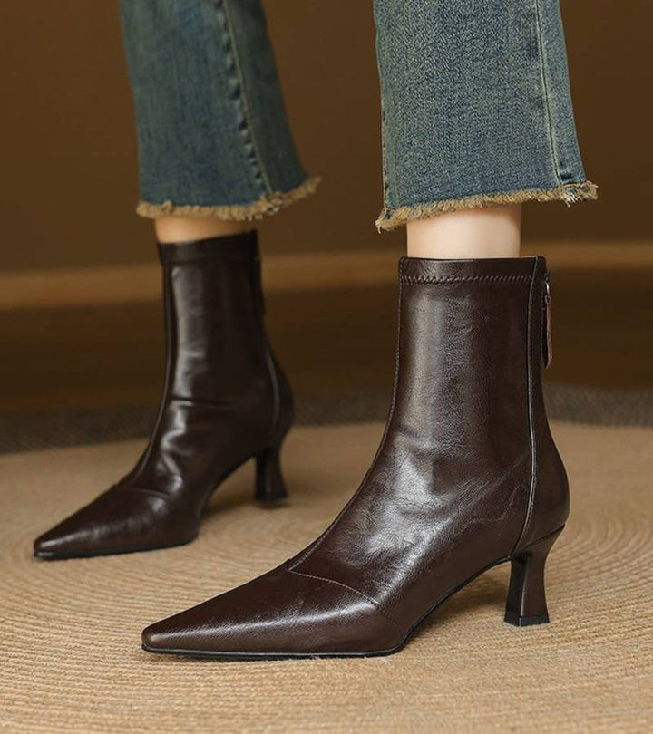 Fulvia | Minimal Leather Ankle Boots with Medium Heel