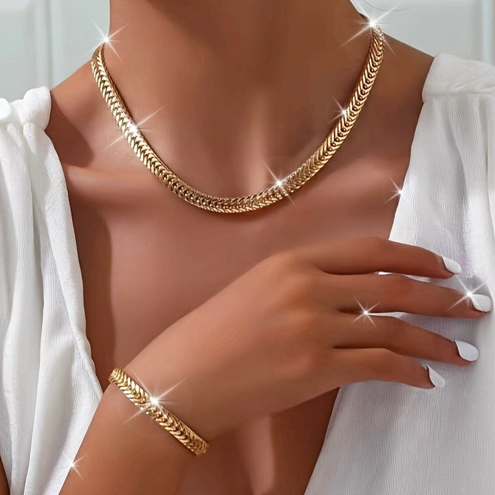 Luxury Fish Tail Necklace & Bracelet Set - View 1.0 | Avenly London