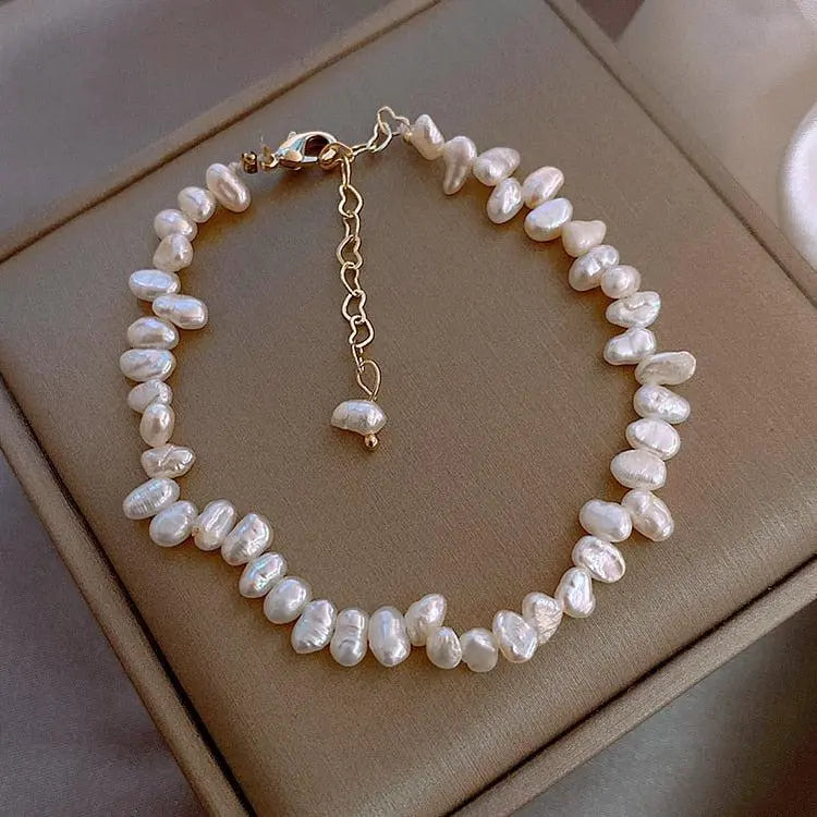 Classic Pearl Bracelet